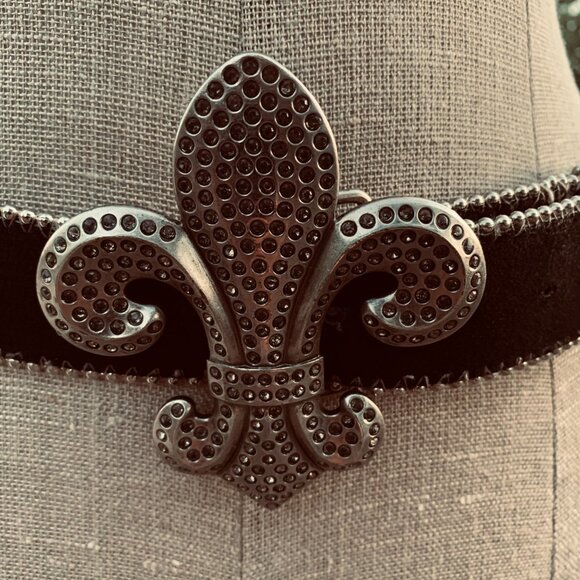 Kathy Van Zeeland Fleur-de-Lis Faux Suede Leather Studded Rhinestone Waist Belt - Picture 2 of 13